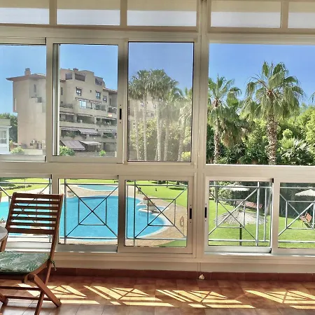 Golf Hoyo 18 4-6 Pax. Piscina, Wifi, Parking Privado. Alicante