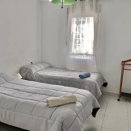 Golf Hoyo 18 4-6 Pax. Piscina, Wifi, Parking Privado. Alicante