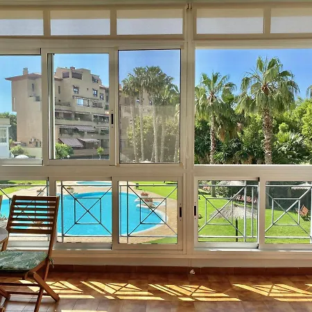 Golf Hoyo 18 4-6 Pax. Piscina, Wifi, Parking Privado. *