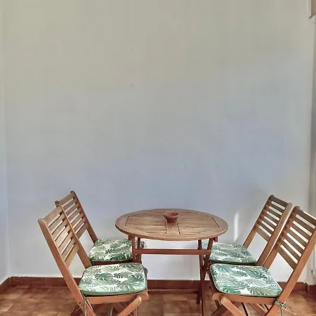 Golf Hoyo 18 4-6 Pax. Piscina, Wifi, Parking Privado. Apartamento *