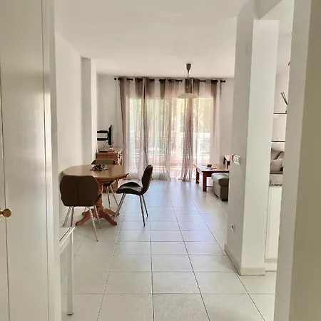 Golf Hoyo 18 4-6 Pax. Piscina, Wifi, Parking Privado. شقة لقنت