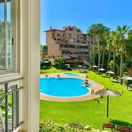 Golf Hoyo 18 4-6 Pax. Piscina, Wifi, Parking Privado. *